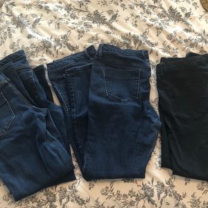 LOT- 5 pairs of Mossimo Jegging